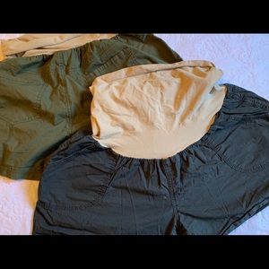 Motherhood Maternity cotton shorts.